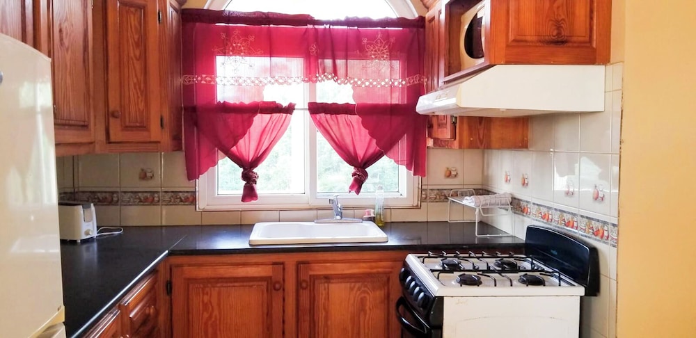 Apartment, 1 Bedroom, Air conditioning, Mountain View photo 2