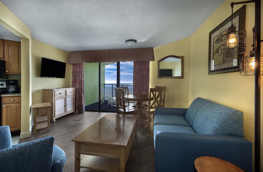 Standard Suite, Ocean View - Photo 3