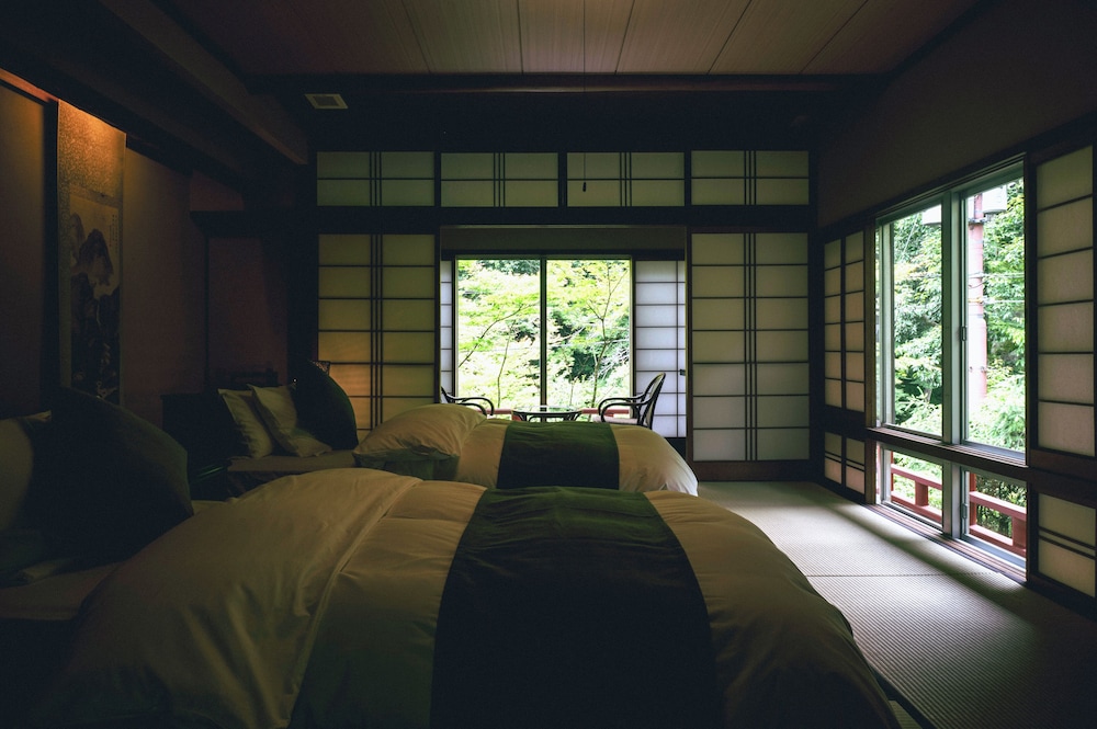 Twin Room, River View