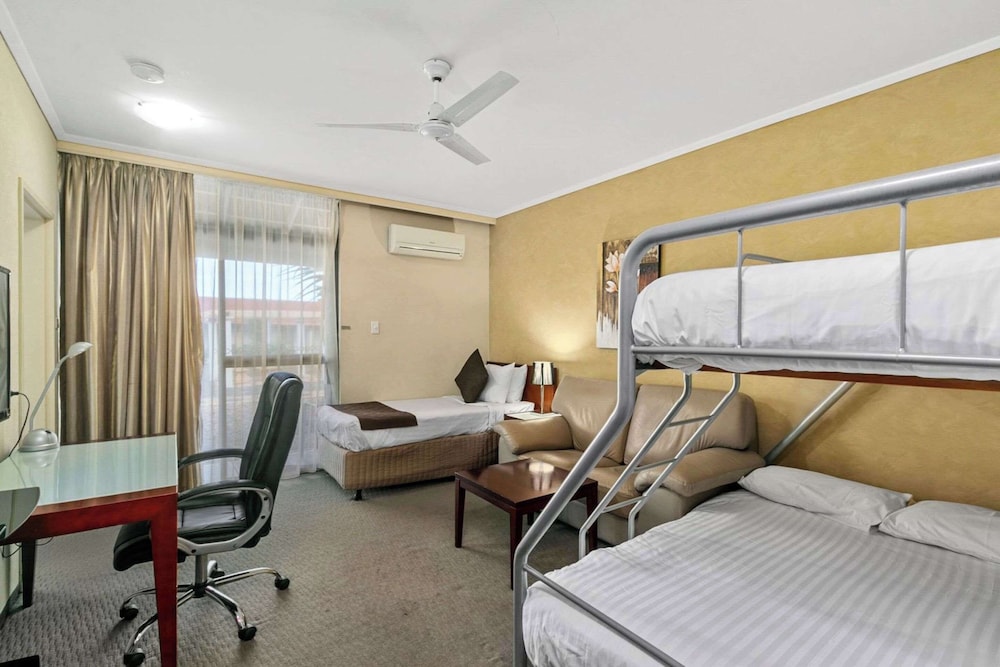 Standard Room, Non Smoking photo 3