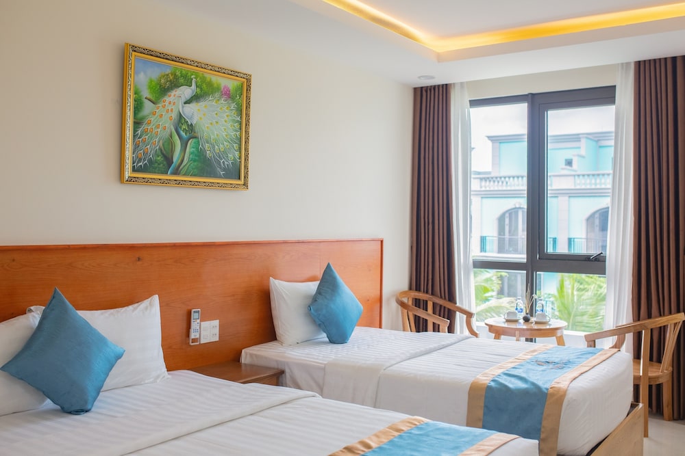 Family Double or Twin Room, Balcony