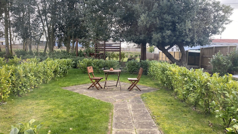 Suite, Garden View - Photo 6