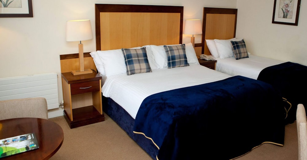 Classic Triple Room - Photo 2