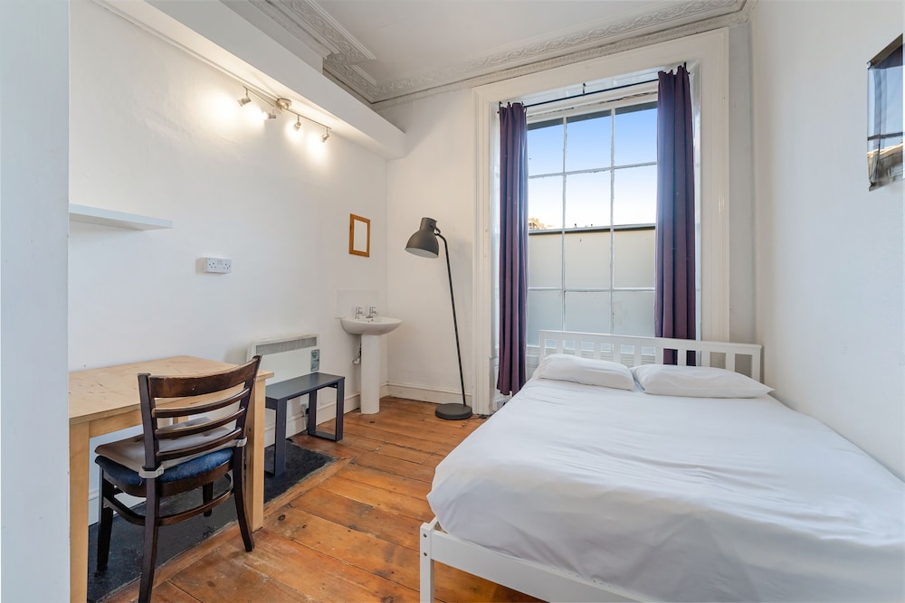 Superior Single Room, Shared Bathroom