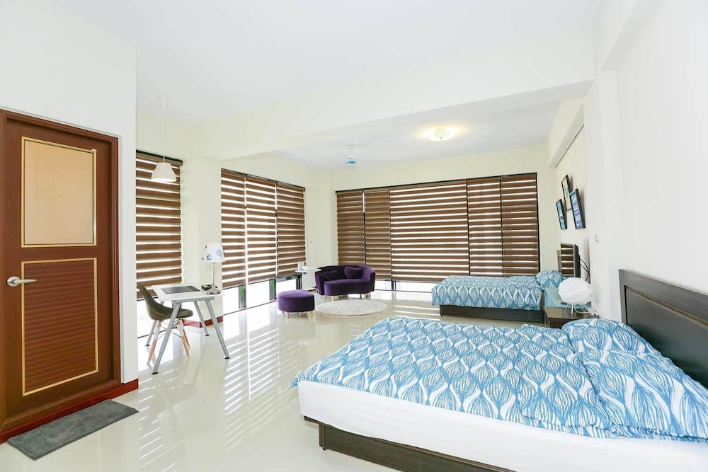 Classic Quadruple Room, 2 Double Beds, Non Smoking photo 3
