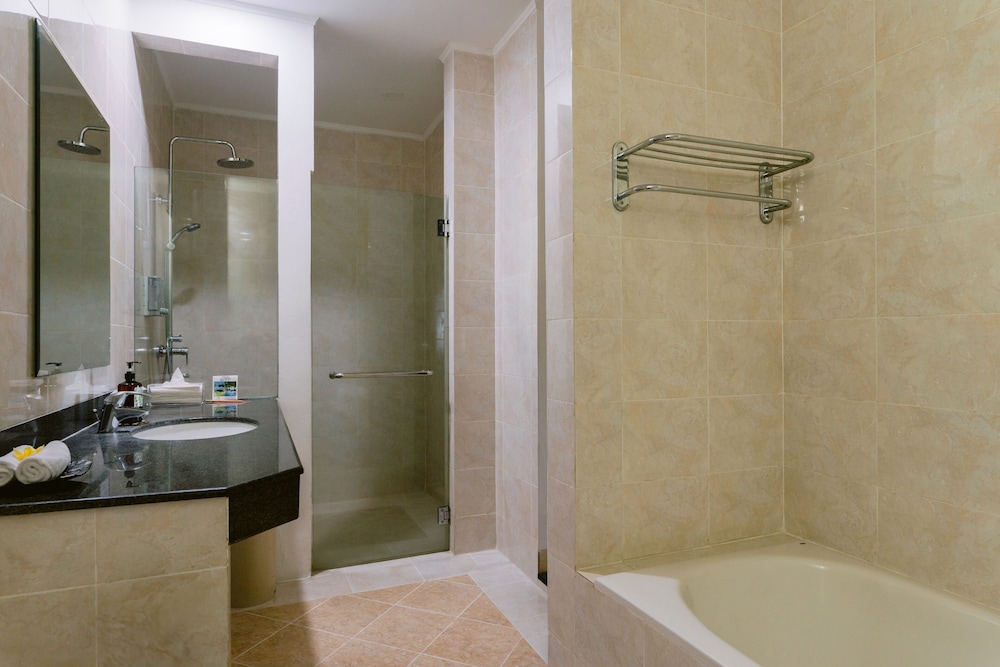 Beachfront Deluxe - Photo 5