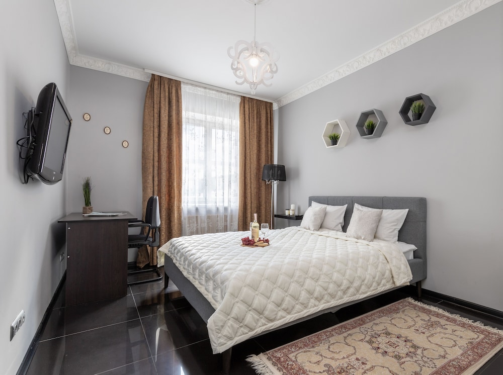 Luxury Apartment photo 3