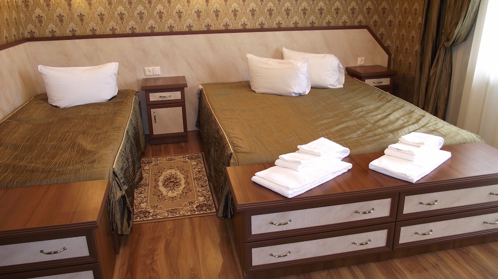 Comfort Triple Room photo 2