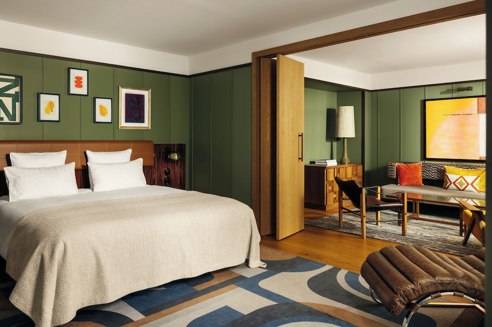 Connecting Superior Room with Junior Suite thumbnail 6