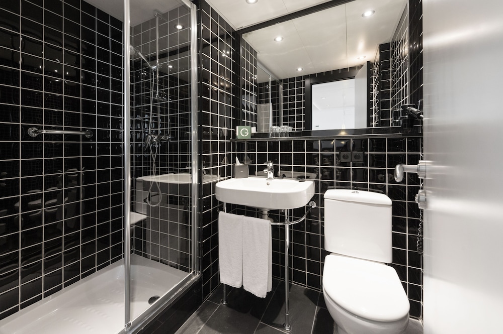 Standard Triple Room photo 3