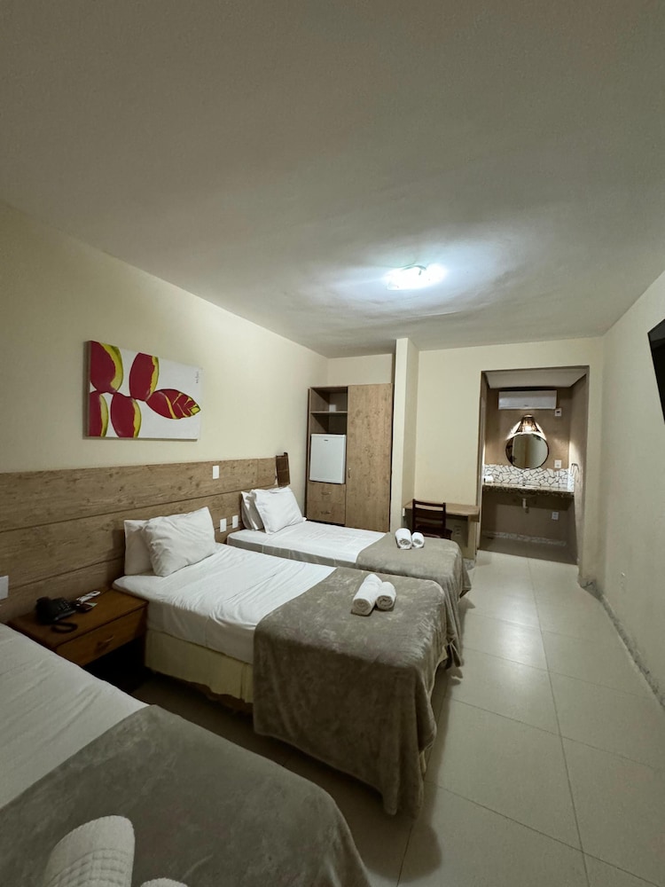 Superior Triple Room, 3 Twin Beds photo 1