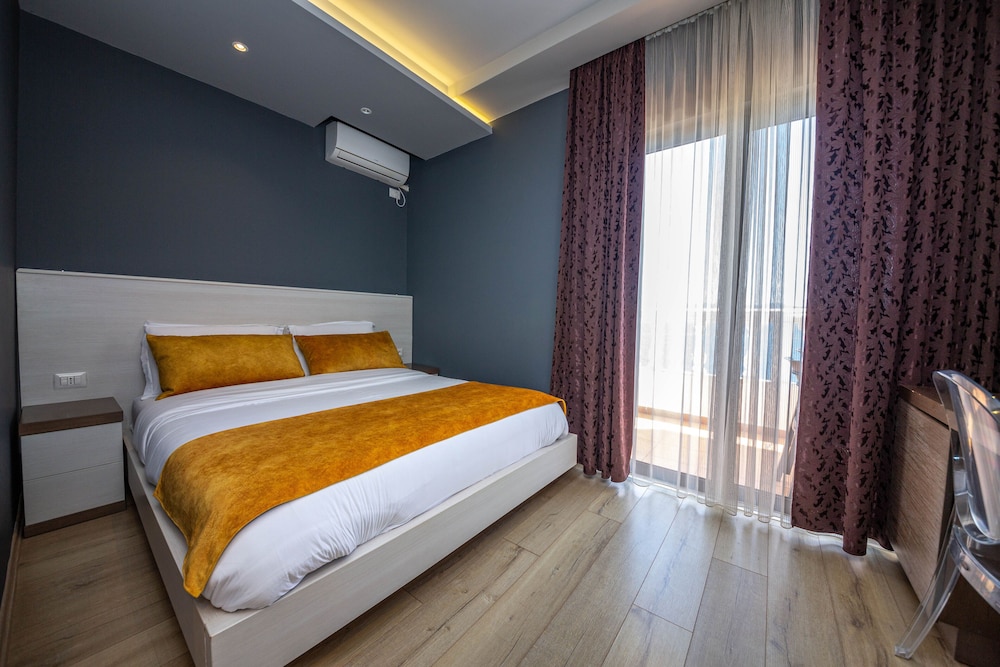 Superior Double Room, Balcony, Sea View