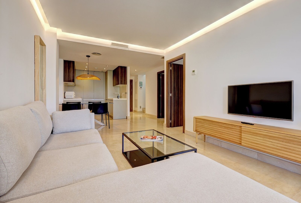 Apartamento, 2 Habitaciones, Vista a la Ciudad (Ático, 1 Baño)