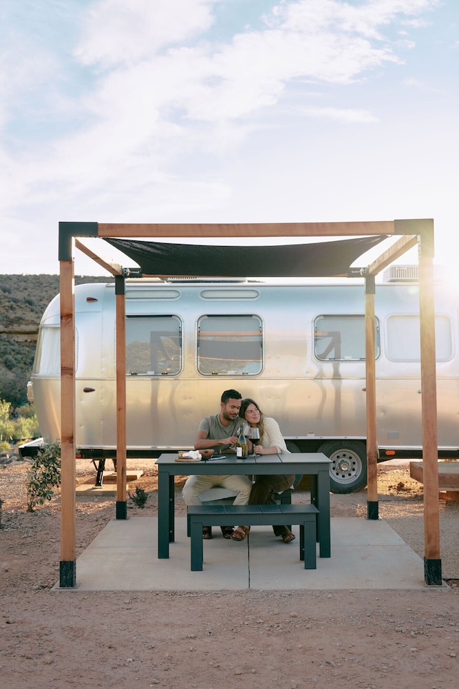 Premium Suite (BaseCamp) - Photo 8