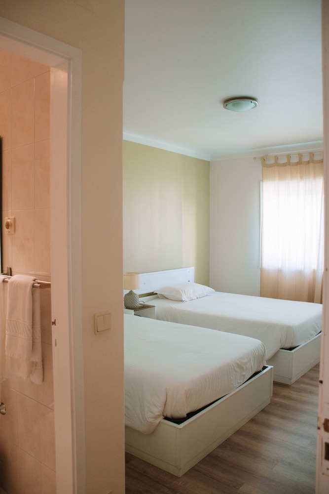 Traditional Twin Room photo 2