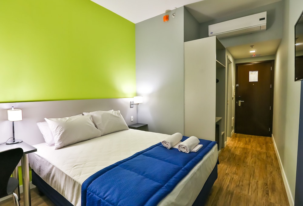 Standard Room, 1 Double Bed, Mobility Accessible photo 3