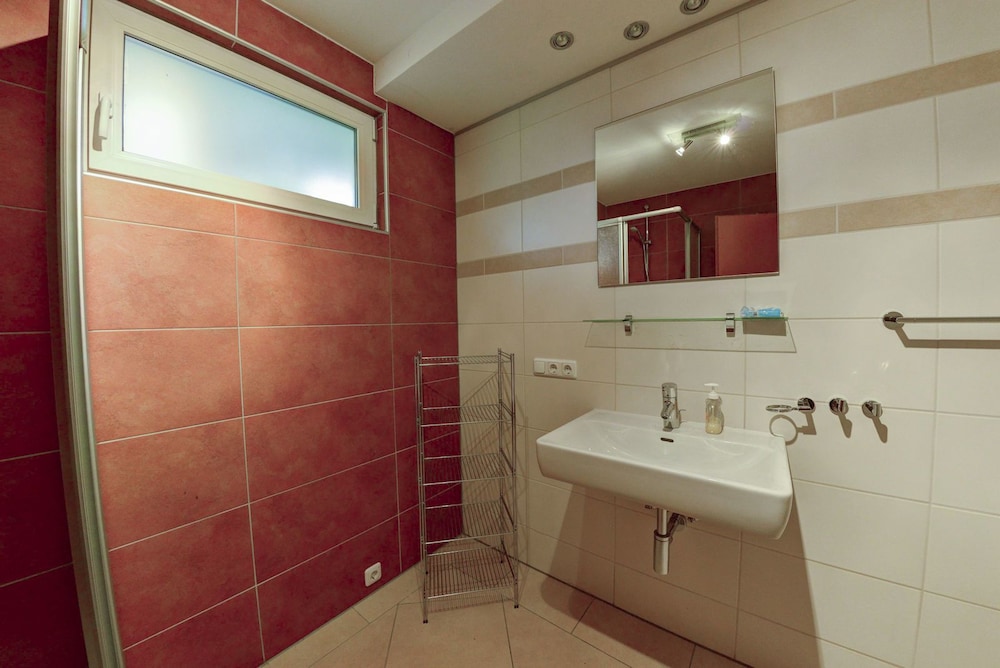 Apartment (3 House 41) photo 2