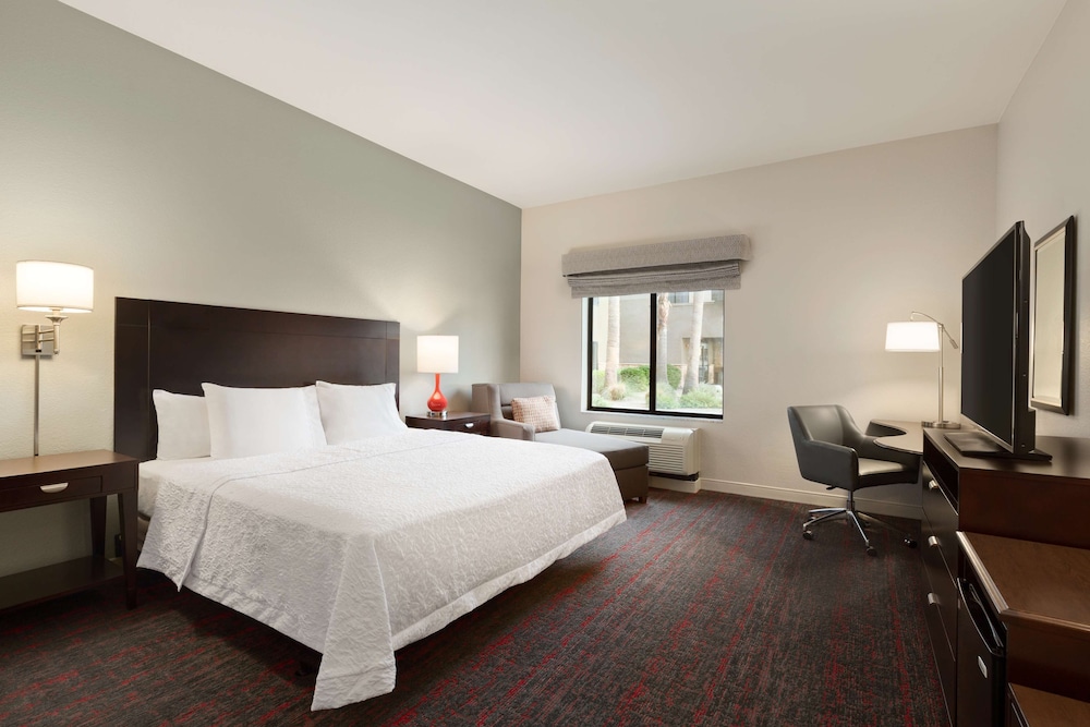 Room, 1 King Bed, Accessible, Non Smoking - Photo 1