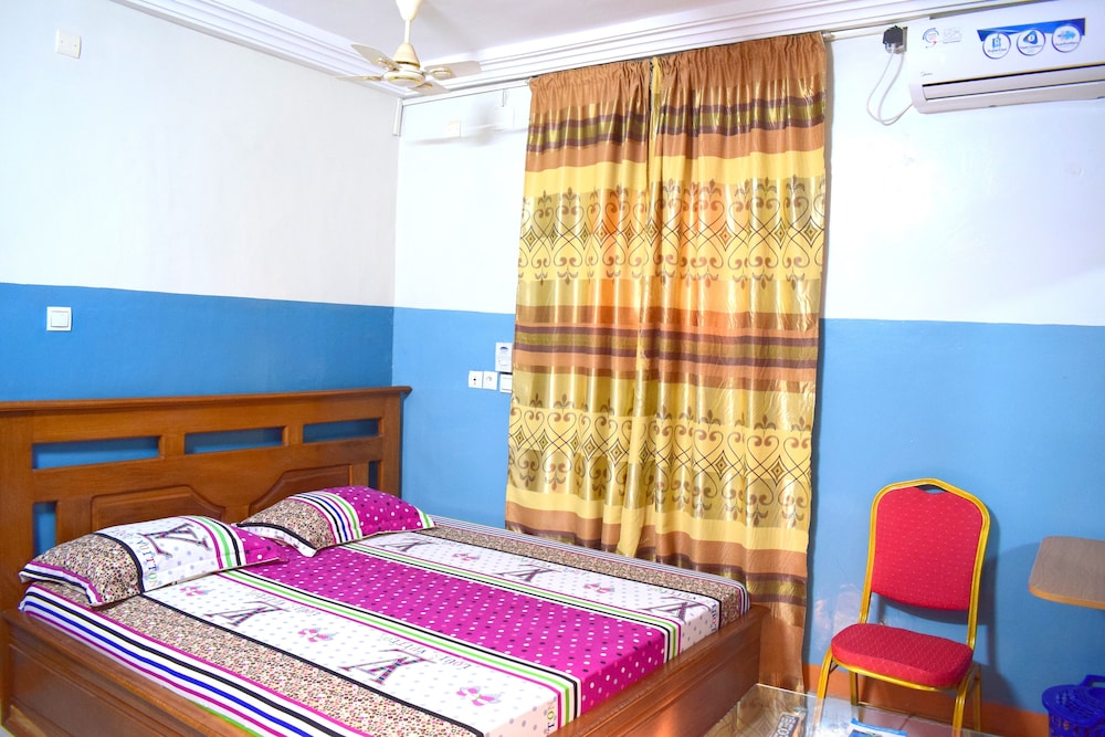 Luxury Single Room
