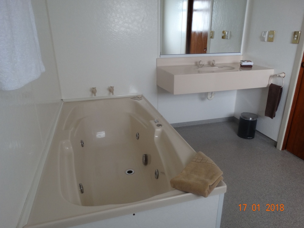 Standard Room, Kitchenette photo 2
