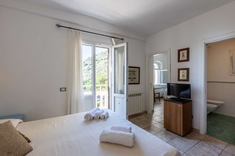 Family Room, Connecting Rooms, Sea View