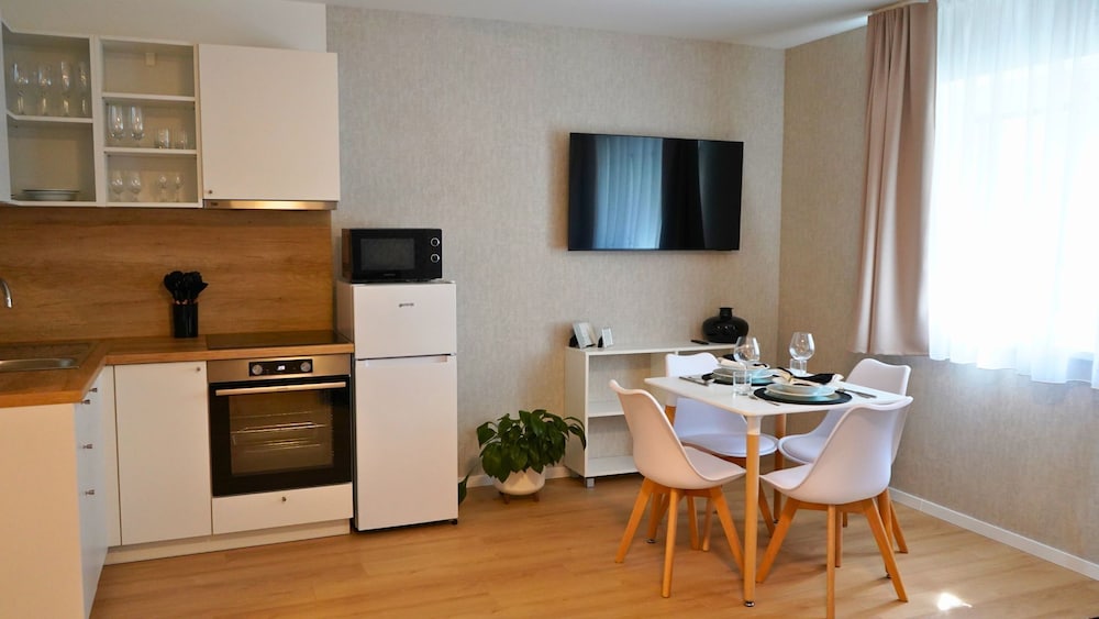 Economy Studio Suite photo 3