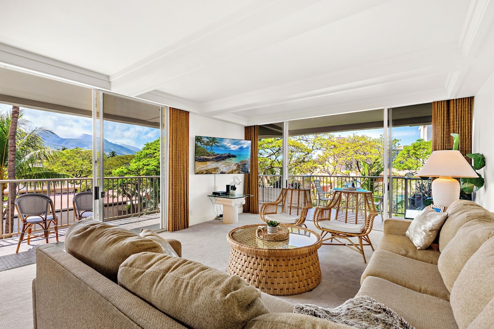 Suite, Multiple Beds, Garden View (2 Baths) - Photo 3