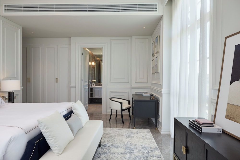Royal Penthouse photo 2