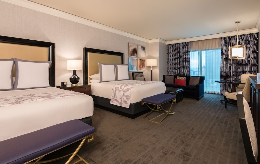 Augustus Premium Room, 2 Queen Beds, Non Smoking - Photo 1