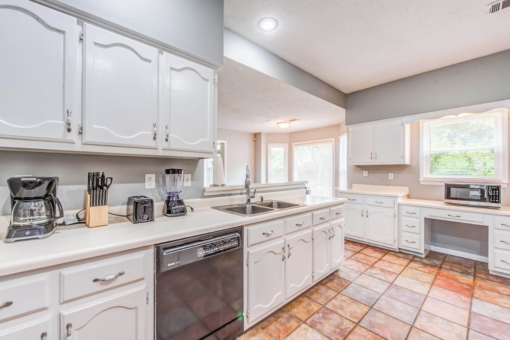 House, Multiple Beds, Patio, Garden View (Timber Creek Hideaway)