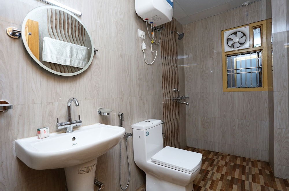 Double Or Twin Room photo 3