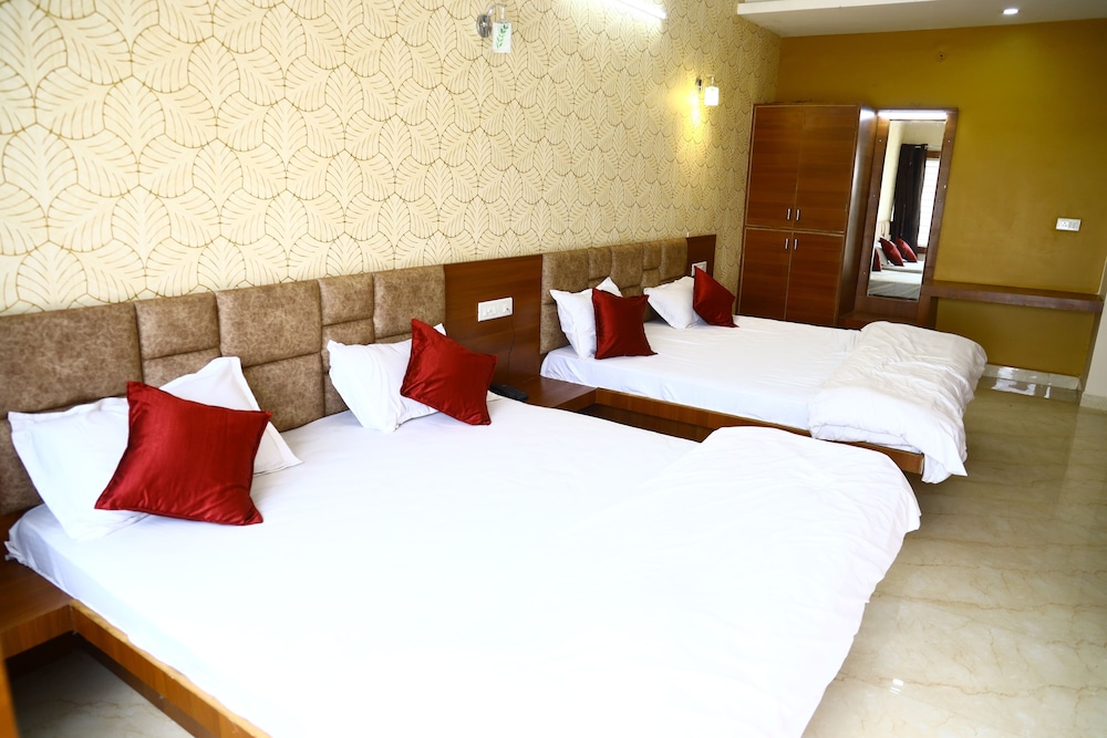4 Bed Family Room