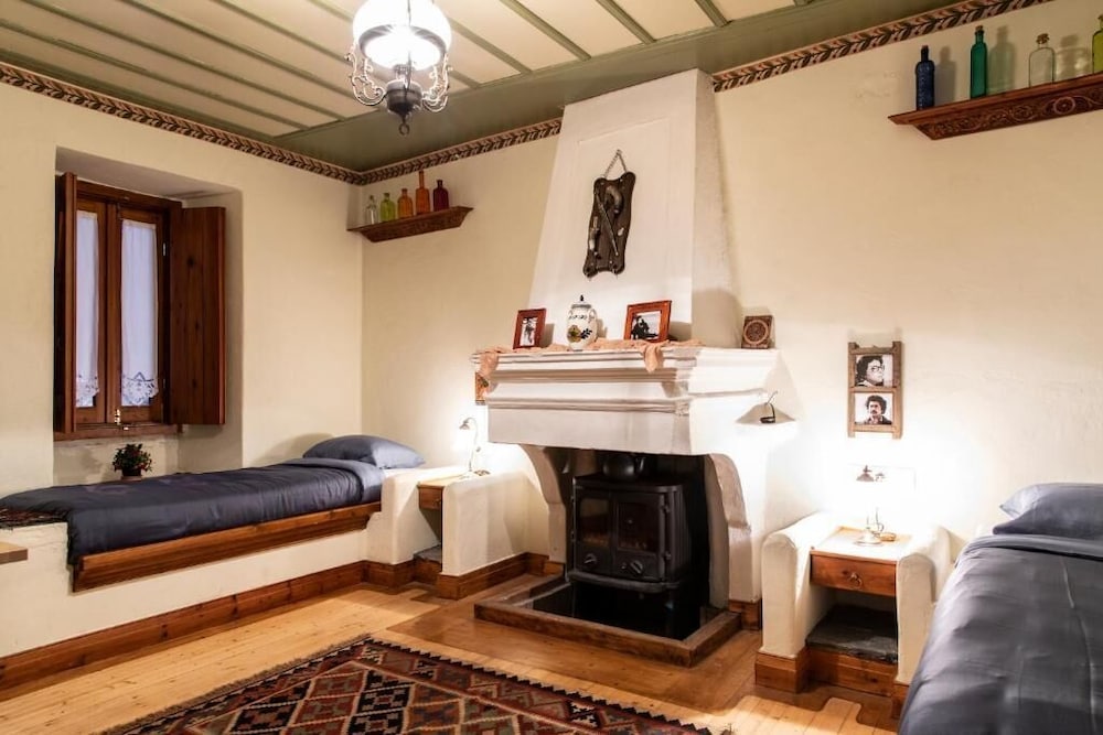 Traditional Twin Room photo 1