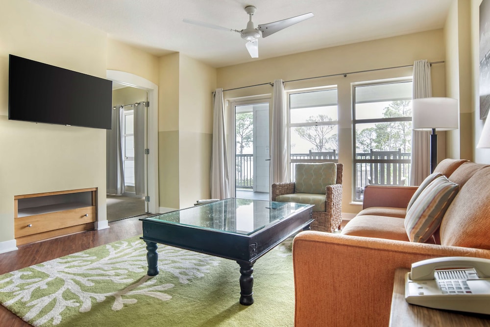1 BEDROOM BAY VIEW KING SUITE 2 BATH - Photo 5