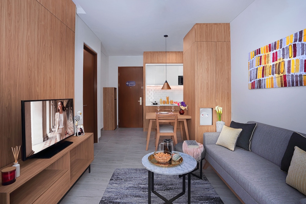 Deluxe Room, 1 Bedroom - Photo 3