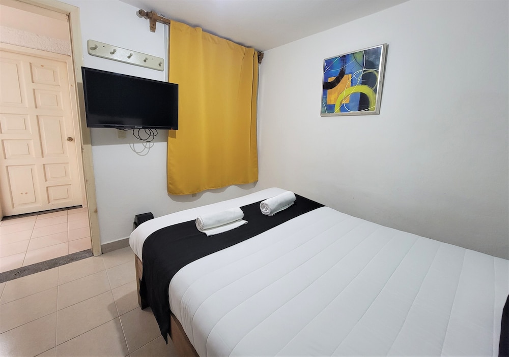 Standard Room photo 3