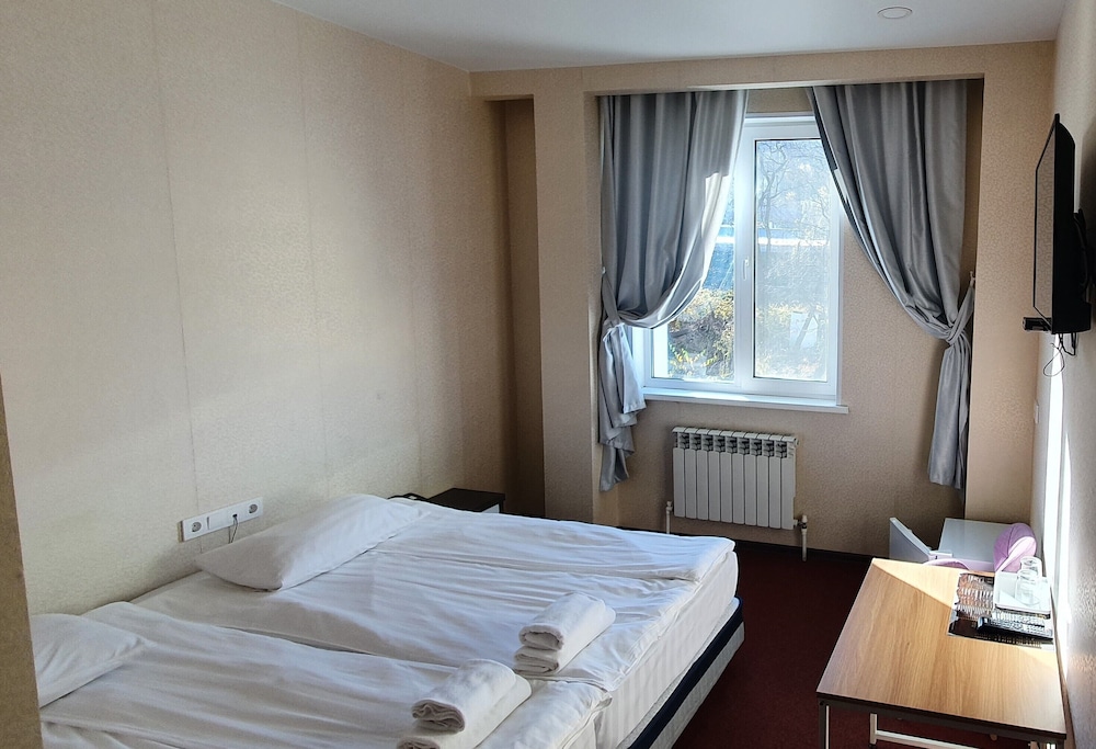 Standard Double Room photo 3