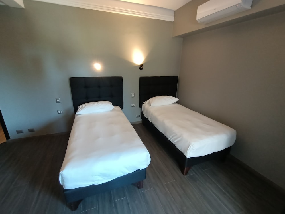 Superior Quadruple Room photo 3