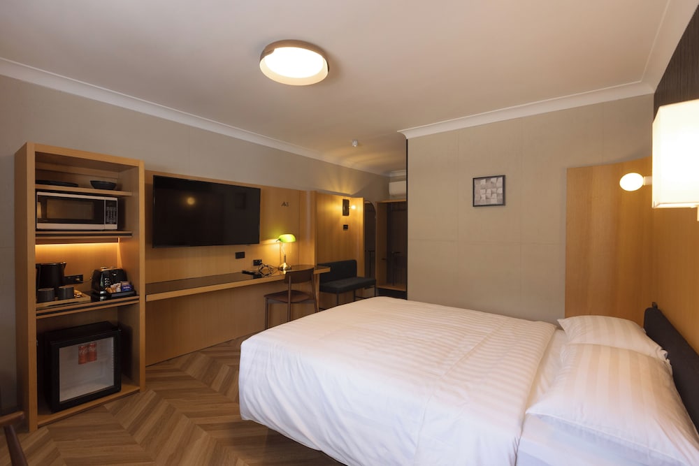 Deluxe Double Room photo 3