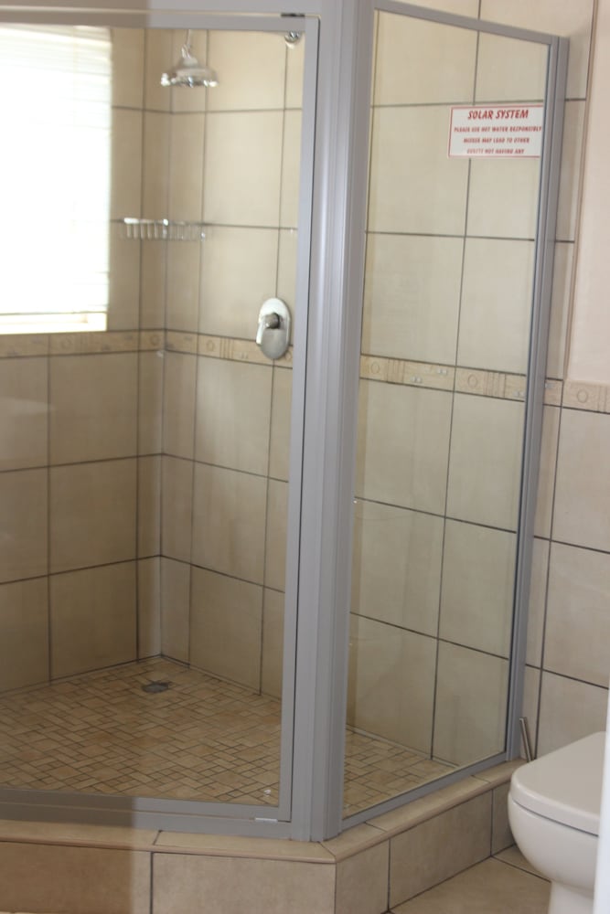 Comfort Room photo 2