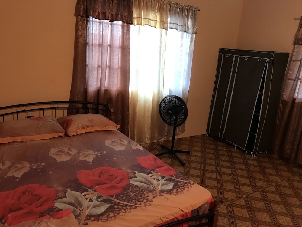 Basic Double Room photo 2