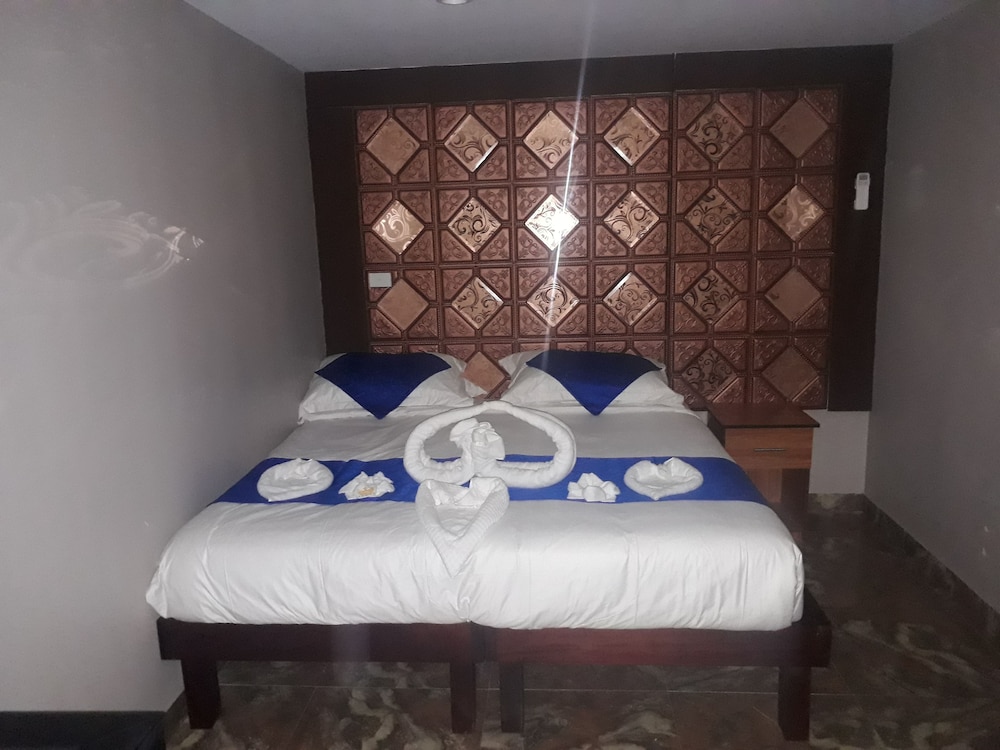 Executive Apartment, Multiple Beds, Mountain View photo 3