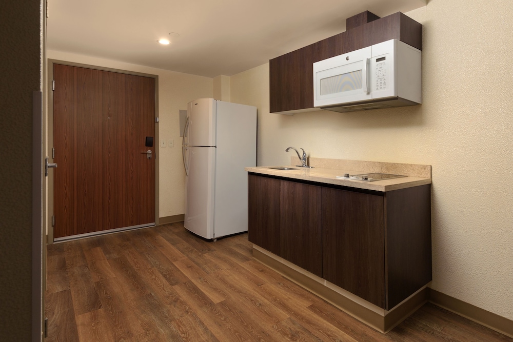Suite, 2 Queen Beds - Photo 5