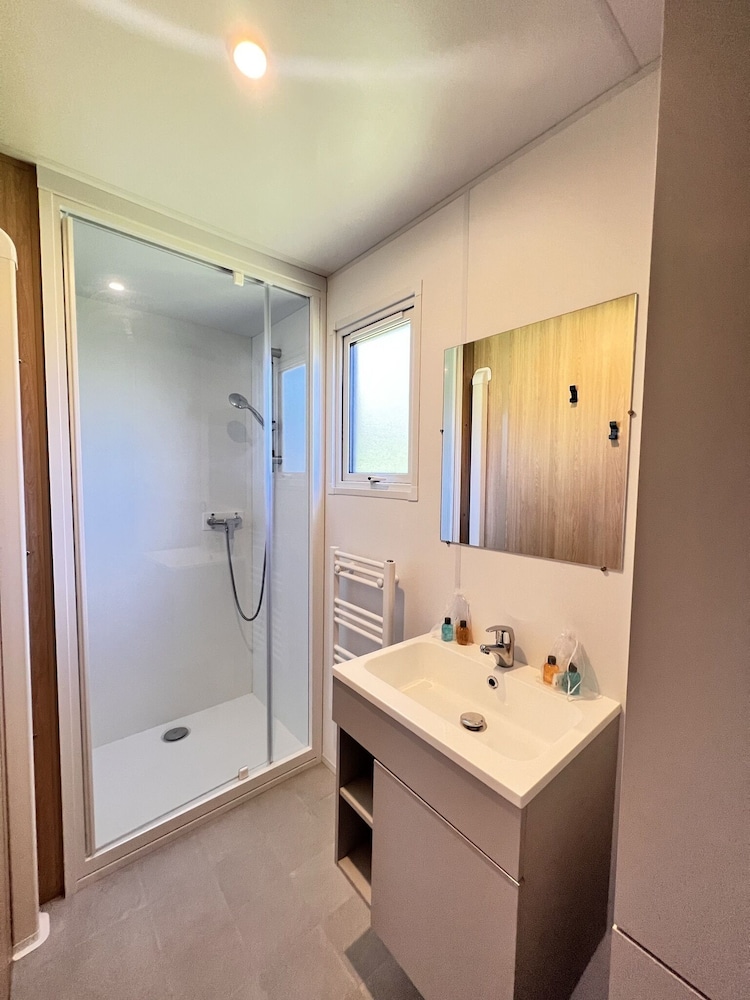 Family Mobile Home photo 2