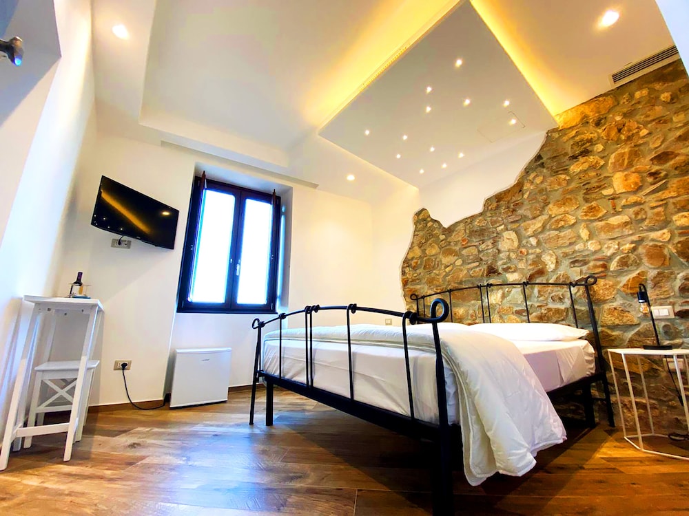 Double or Twin Room, 1 Bedroom, Sea View