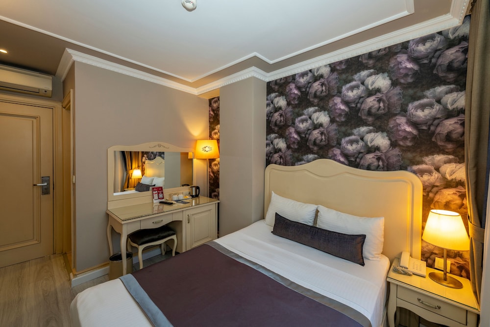 Economy Double or Twin Room photo 1