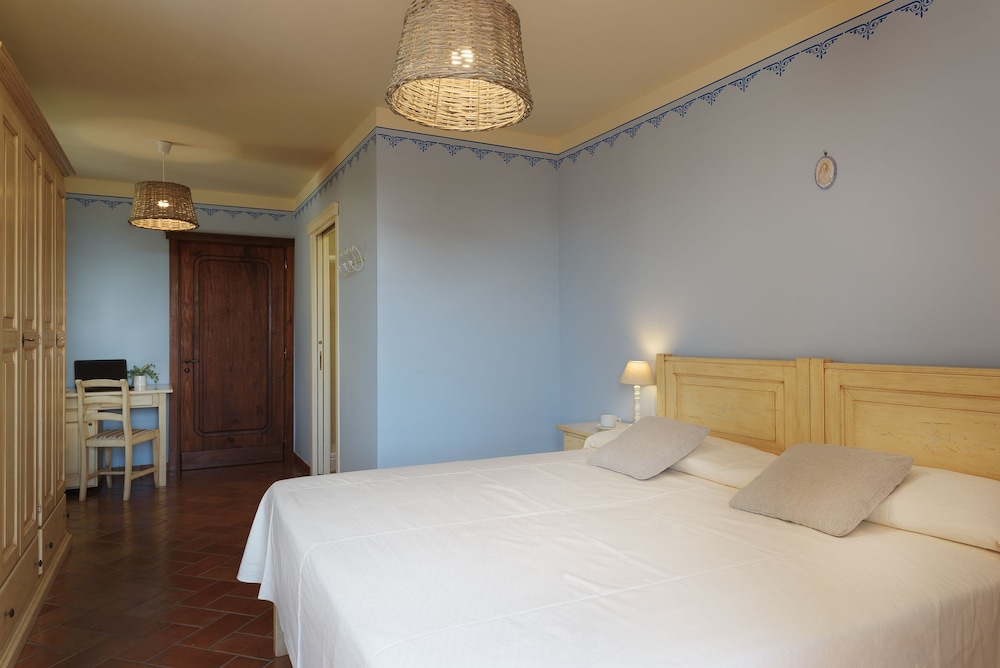 Double Or Twin Room photo 1