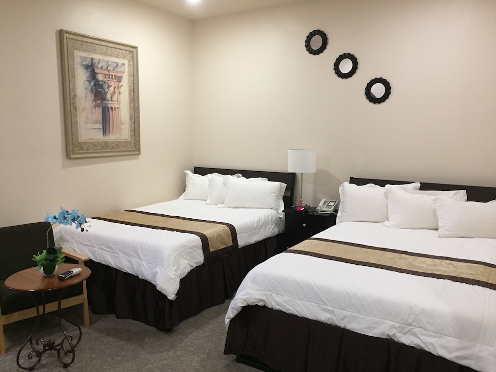 Standard Room photo 2