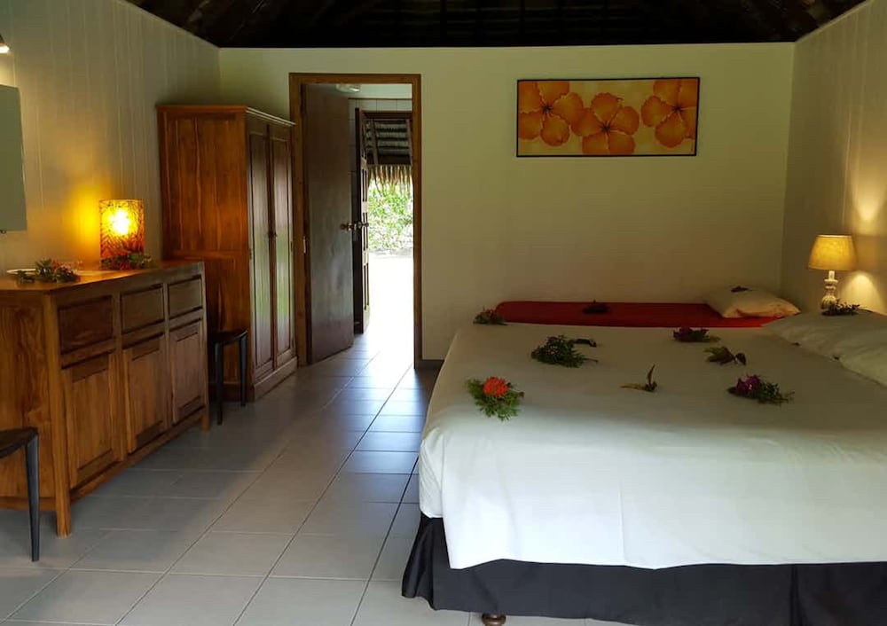 Bungalow, Triple, Lagoon View photo 1