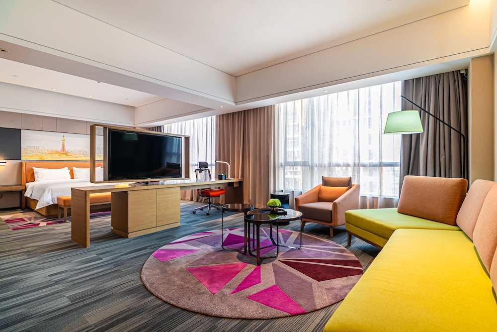 Executive Studio Suite